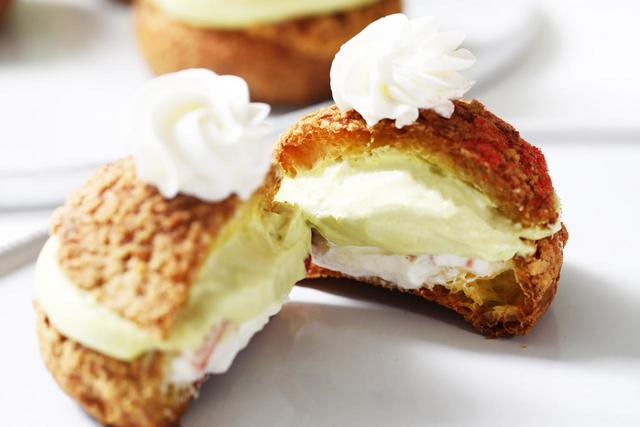 ピスタチオシュークリーム