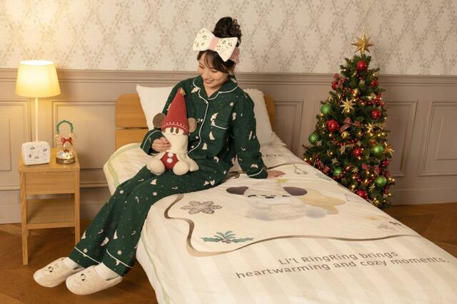 東京ディズニーリゾート「ディズニー・クリスマス」スペシャルグッズ|販売店舗:東京ディズニーランド「ディズニー&カンパニー」、東京ディズニーシー「ガッレーリア・ディズニー」|発売日:2026年11月10日(火)