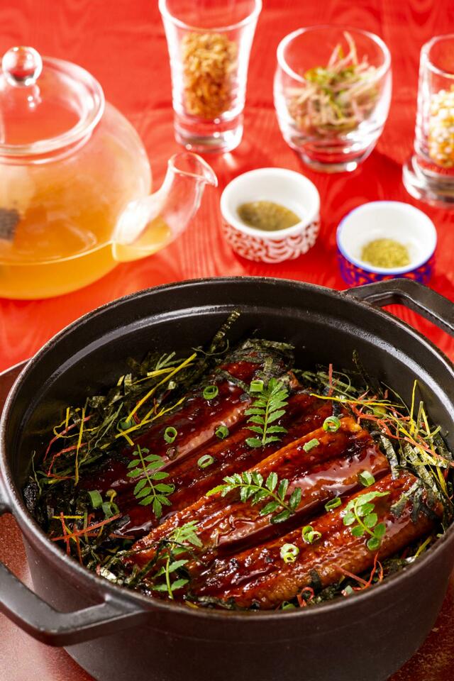 カンナ ウナギ蒲焼と枝豆のココットご飯　アールグレイ香る鰹だしとともに