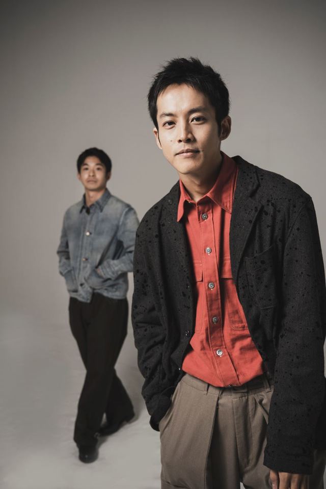 (左)仲野太賀 (右)松坂桃李 撮影／木村直軌