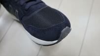 【ニューバランス Walking Fresh Foam X 880 v7】アッパーはメッシュとスエードの組み合わせで、蒸れにくさと高見えを両立!