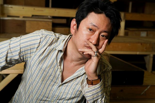 谷賢一　撮影：源賀津己