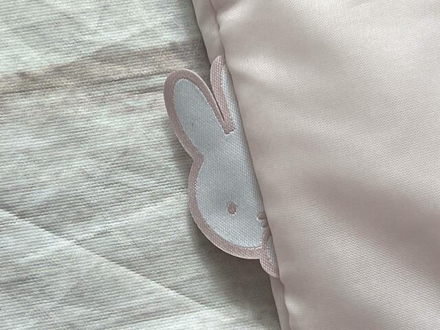 ひょっこりお顔を覗かせるミッフィータグがかわいすぎ…！