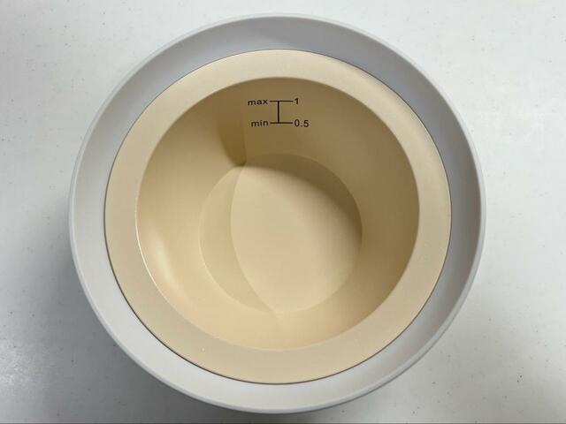 【サンコー 炊き立て丼】外側から見るより中は小さめ