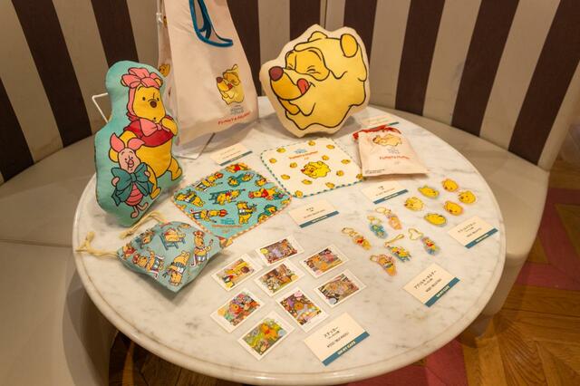 「くまのプーさん」FUNNY & HUNNY OH MY CAFE