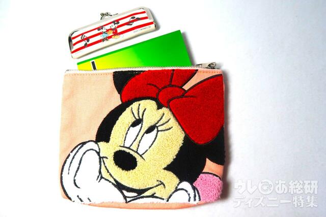 ワークマン Disneyサガラ刺繍ポーチ に通帳を入れてみたところ