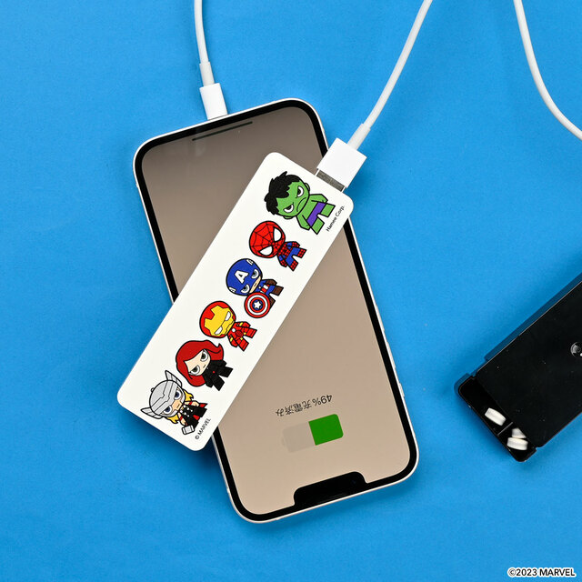 ディズニーキャラクター|ピクサー|MARVEL キャラクター スクエア型 モバイル充電器2400mAh 2,420円