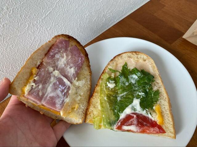 【サンマルクカフェ サンマルクホットサンド BLT】大きめベーコンが嬉しい♪