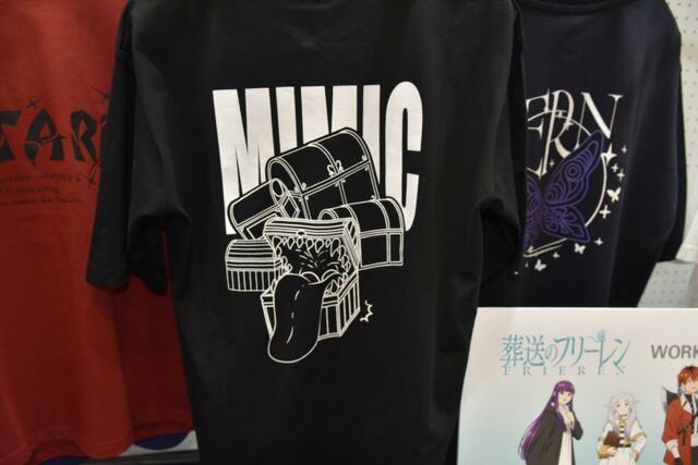 【ワークマン『葬送のフリーレン』第2期プリント半袖Tシャツ】ブラックには人気のミミックをプリント！