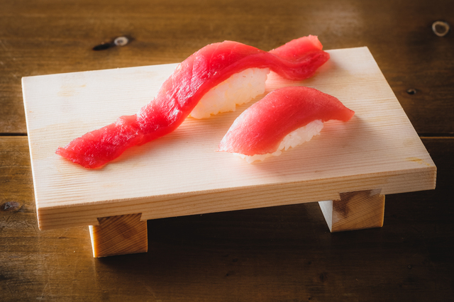 お寿司食べ放題