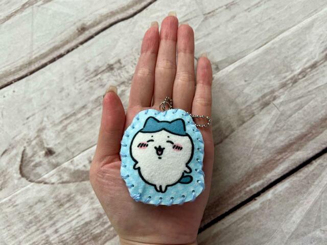 手のひらサイズのかわいいフカフカマスコット♪