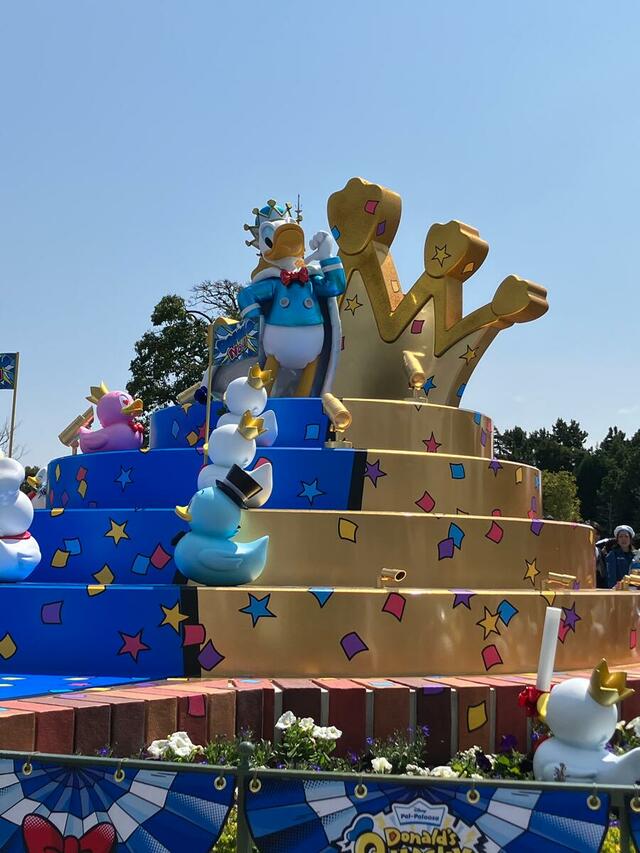 現地のデコレーションのようす【「ディズニー・パルパルーザ“ドナルドのクワッキー・ダック!ダック!ダックシティ!”」】