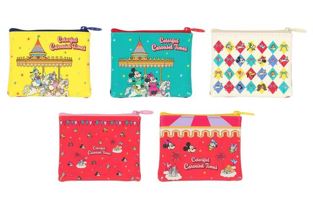 ポーチ 850円|東京ディズニーリゾート新作ステーショナリーグッズ|販売店舗:東京ディズニーランド「グランドエンポーリアム」、東京ディズニーシー「イル・ポスティーノ・ステーショナリー」|発売日:2026年11月26日(木)