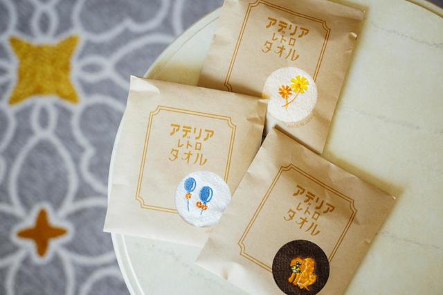 「アデリアレトロ」のタオルハンカチ