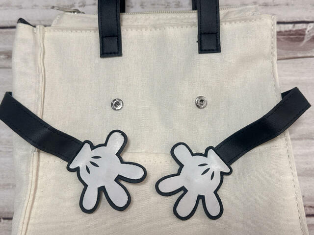 おててはスナップボタンでついています♪