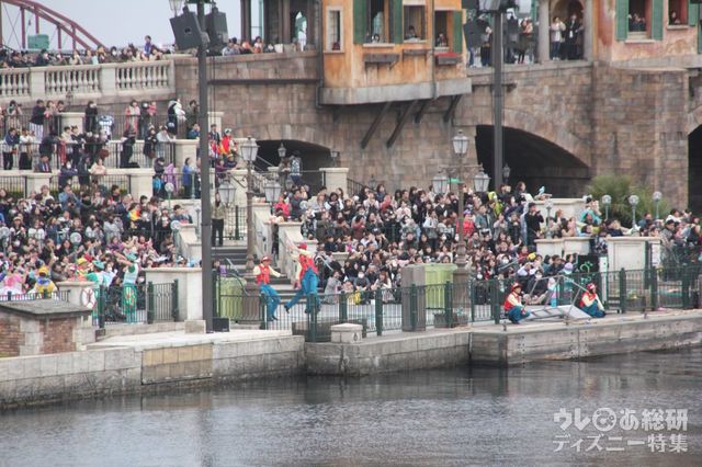 APS-C焦点距離200mm 東京ディズニーシーホテル・ミラコスタ ブッフェ側テラス-ディズニー・イースター2019