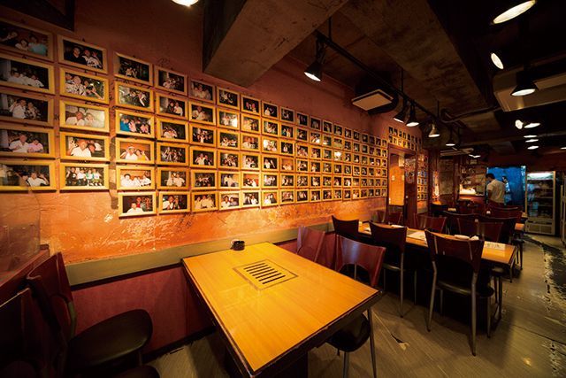 うまい肉「名店の逸品」／焼肉名門（四谷三丁目）　内観