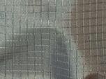 素材はポリエステル。耐久性のある軽量素材「リップストップ」を使用