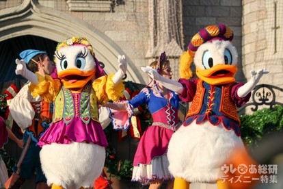 ミッキーフレンズ＆プリンセスが大集合! マジック・キングダム