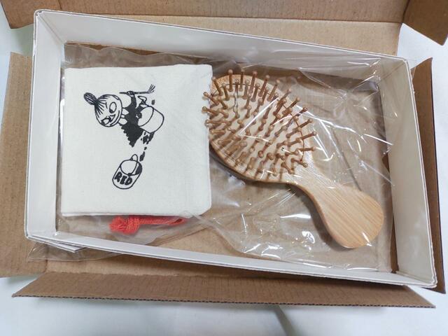 丁寧に梱包されている