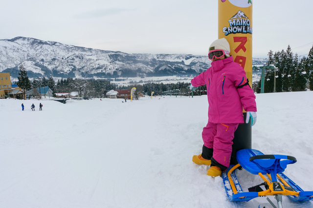 400mのソリ専用ロングコース!!「MAIKO SNOW LAND」｜舞子スノーリゾート（舞子エリア）