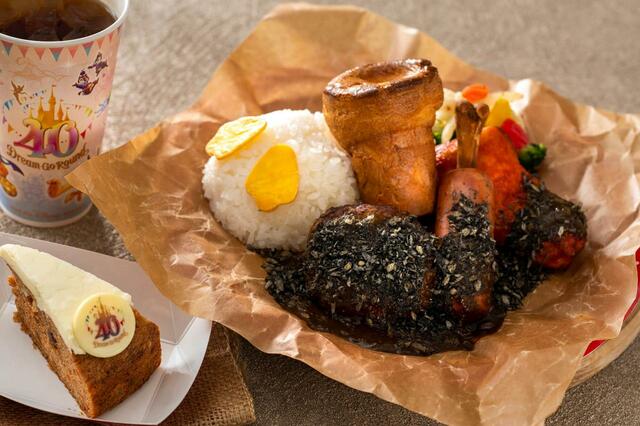 スペシャルセット 2,080円｜東京ディズニーリゾート40周年“ドリームゴーラウンド”スペシャルメニュー