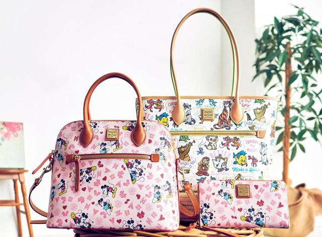 レザーグッズブランド「Dooney & Bourke」の商品