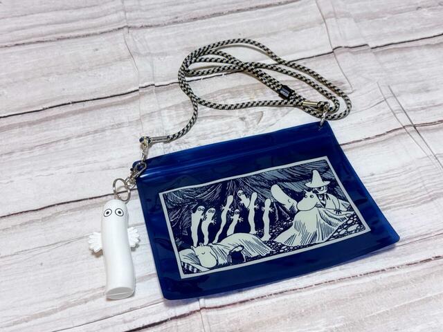 ジッパープラケースと組み合わせれば、簡易ショルダーバッグとして活躍！