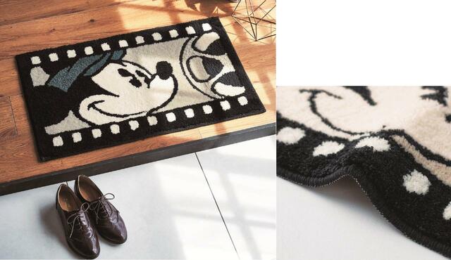 モノクロデザイン玄関マット 4,990円～9,990円｜ディズニーファンタジーショップ「ミッキーマウス タイムスリップ」