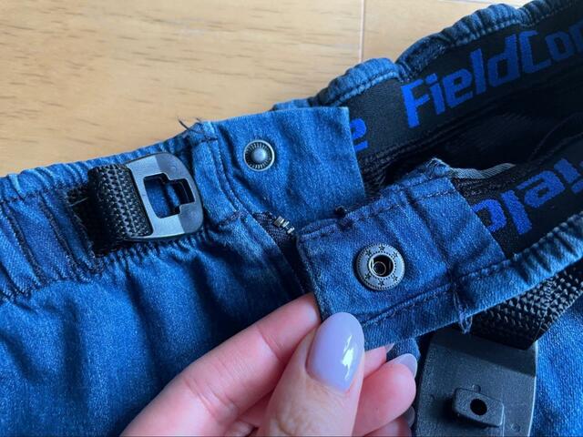 【ワークマン　フレイムテック(R)デニムクライミングパンツ】ウエスト部分もスナップボタンなので着脱が楽！