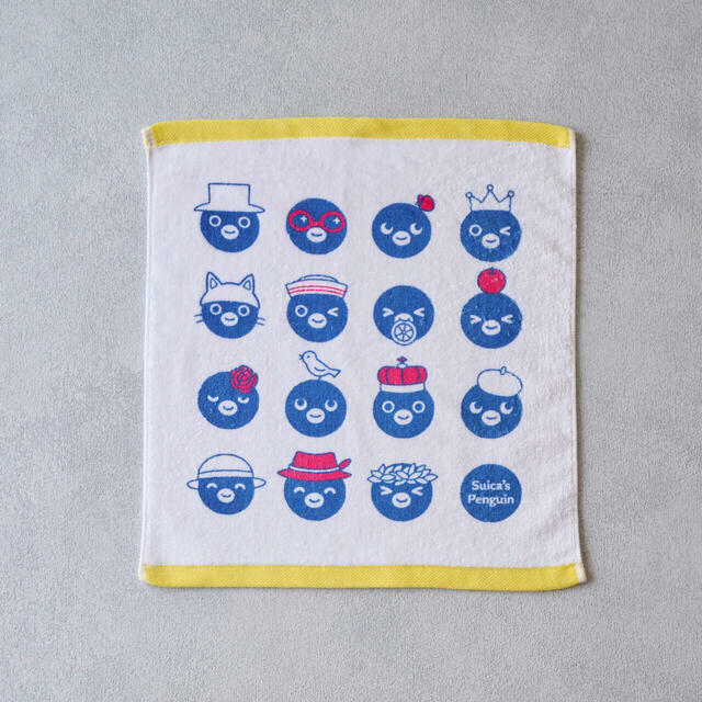 【Suicaのペンギン新作グッズ】大きめハンドタオル（フェイス）／約36×38cmで一般的なハンカチより一回り大きめ！幅広いシーンで使えます