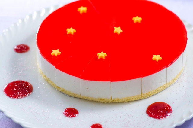 クリスタルパレス・レストラン　アップルムースケーキ