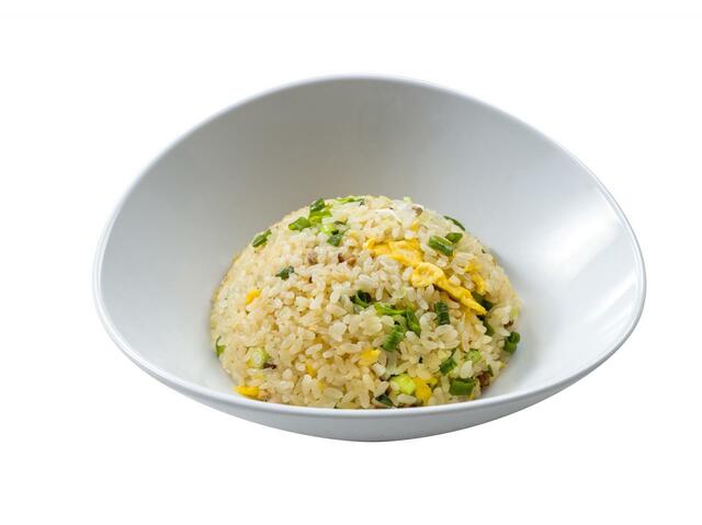 「ヴォルケイニア・レストラン」チャーシューと玉子のチャーハン