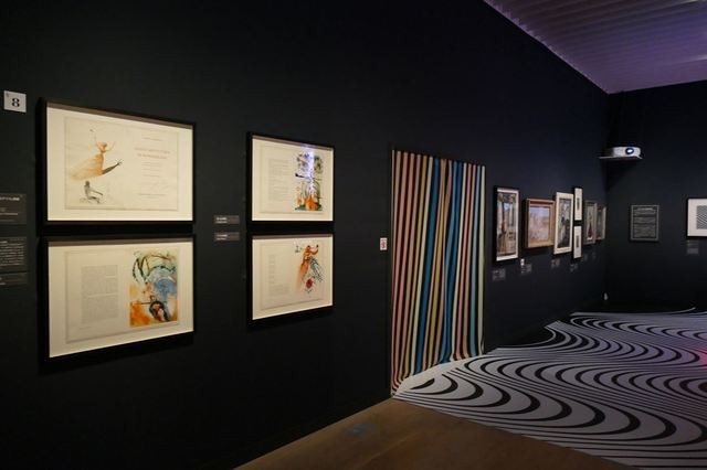 手前4点／サルバドール・ダリによる『不思議の国のアリス』挿絵