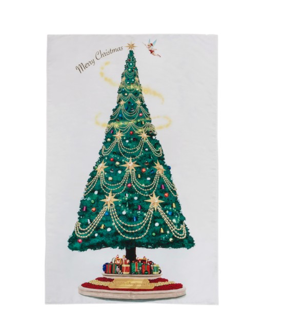 タペストリー 2,300円|縦約136×横約86cm|東京ディズニーリゾート「ディズニー・クリスマス」2019|販売店舗:東京ディズニーランド「グランドエンポーリアム」、東京ディズニーシー「エンポーリオ」