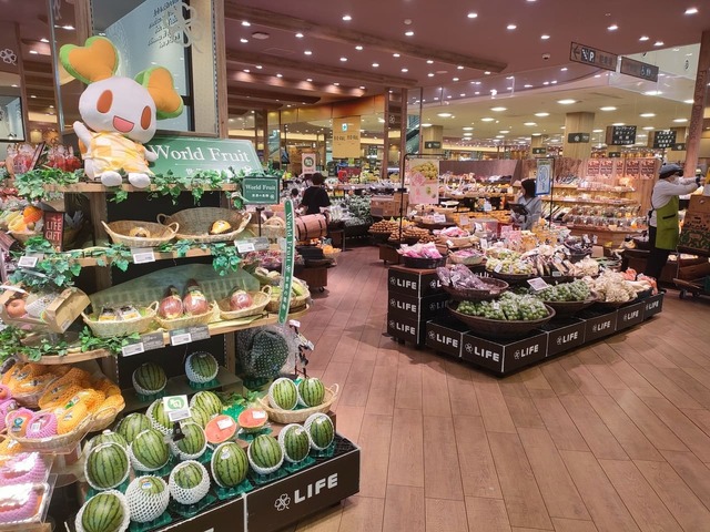 【お買い物ライフハック】売場をしっかり見るクセをつけると、お得な商品を見つけやすくなります