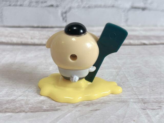 【ちいかわハッピーセット第一弾／うさぎのプチパンケーキケース】後ろ姿も抜かりなくかわいいです！