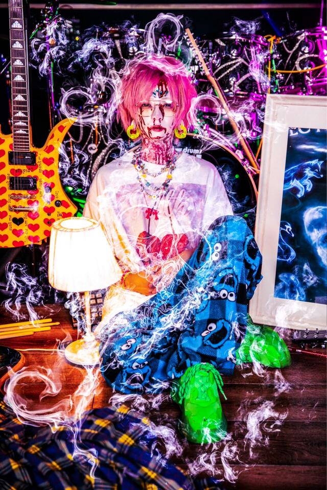 洗脳Tokyo・守護霊（Vo/Ba）