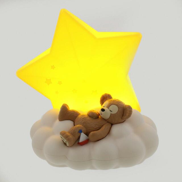 インテリアライト｜5,400円｜ダッフィー＆フレンズ スペシャルグッズ｜販売店舗：東京ディズニーシー「マクダックス・デパートメントストア」｜発売日：2023年10月2日（月）