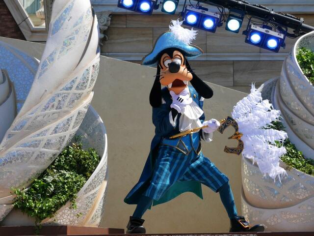 「東京ディズニーシー　25周年“スパークリング・ジュビリー”」ダンス・ザ・グローブ！