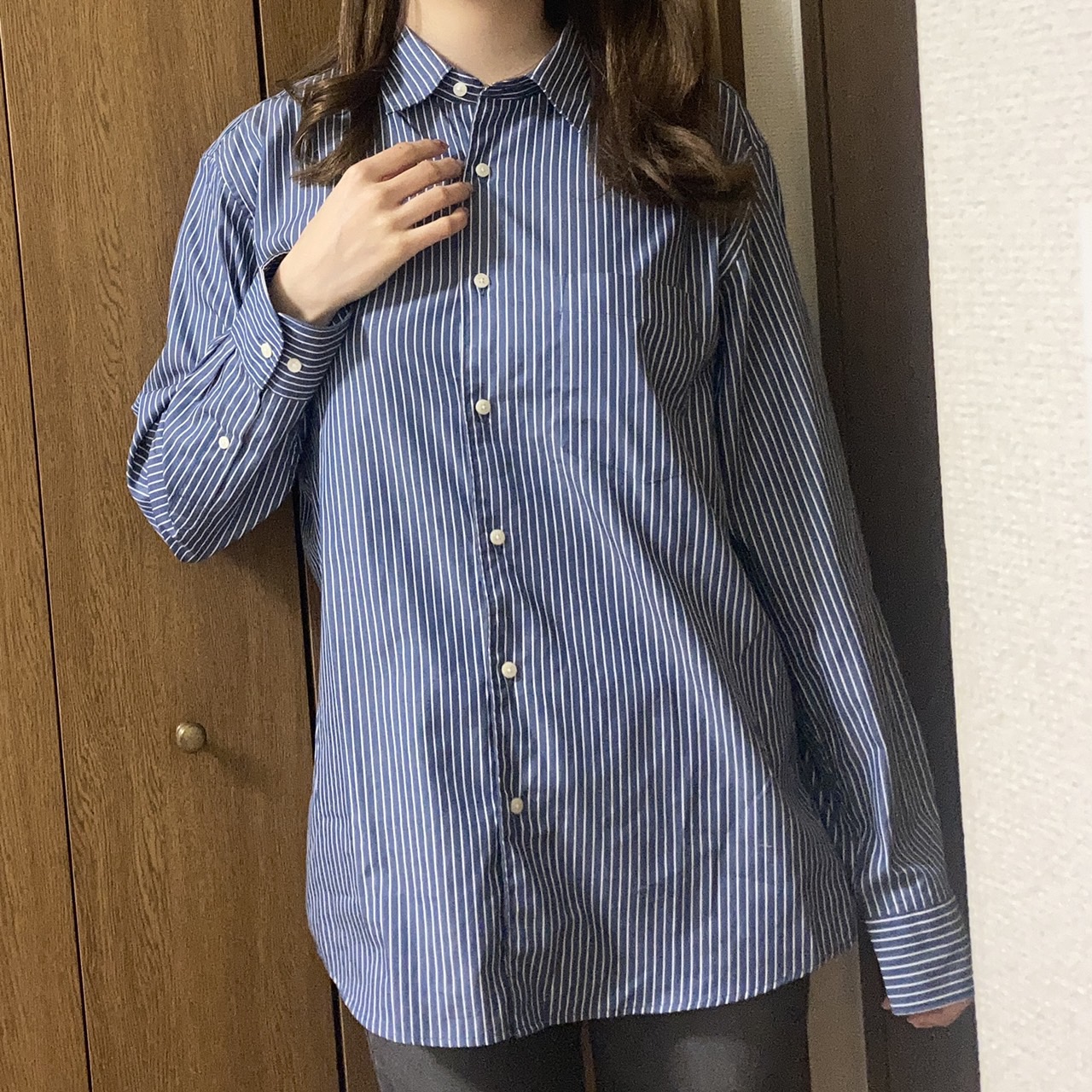 ユニクロ 冬のニットコーデを格上げ おしゃれなレイヤードスタイルにおすすめのアイテム厳選 写真 2 9 ハピママ