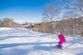 首都圏近郊で最高の雪質「かぐらスキー場」子連れ完全ガイド! 子どもと楽しむ最低条件は?