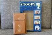 【PEANUTS】スマホケースにもなる！「スヌーピーのお財布ショルダーバッグ」は高級感があって機能的♪