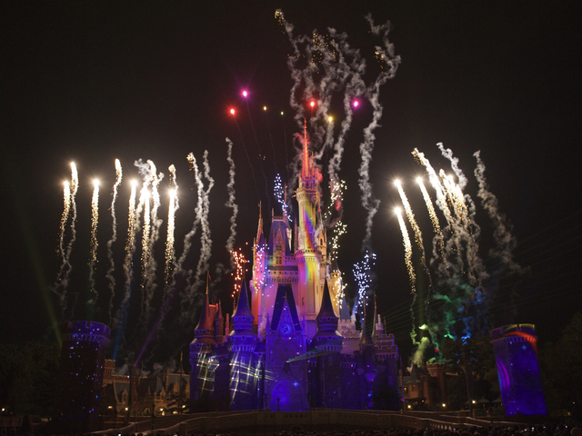 ワンス・アポン・ア・タイム～スペシャルウィンターエディション～｜東京ディズニーランド 2016年「アナとエルサのフローズンファンタジー」（撮影 / MezzoMiki）