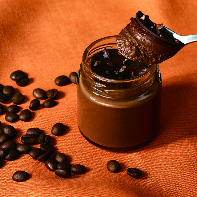 ジャムの代わりにパンに塗るのも美味しそう