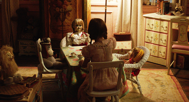 『アナベル 死霊人形の誕生』©2017 WARNER BROS. ENTERTAINMENT INC. AND RATPAC-DUNE ENTERTAINMENT LLC