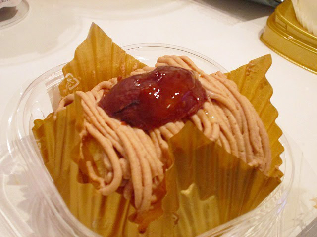 お試しモンブランノエル（ローソン）