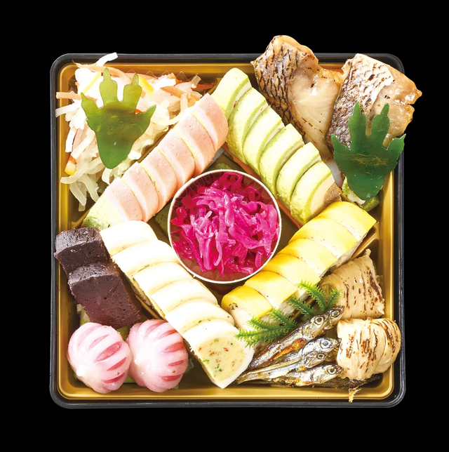 「二の重『シン・ゴジラ』（2016）」＜期間：2025年8月26日～2025年11月30日＞【オーナメント付きDX版も！豪華特典付き「ゴジラおせち2026」が数量限定で登場！8月26日より予約受付中！】