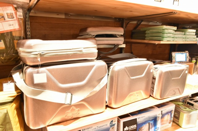 ロゴス　ハイパー氷点下クーラー