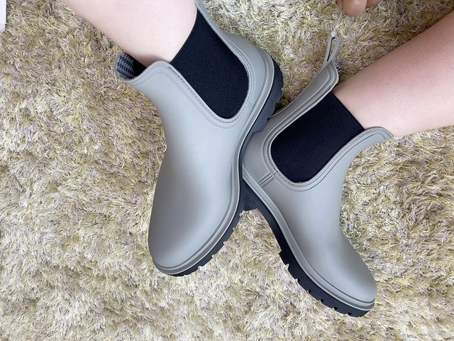 【ワークマン レディース防水サファリサイドゴア】軽量で疲れにくい